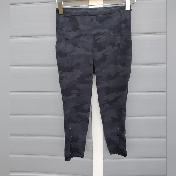 Lululemon Swift Speed High-Rise Crop 21" Size 4 Camo W6BJES EUC - Picture 1 of 7